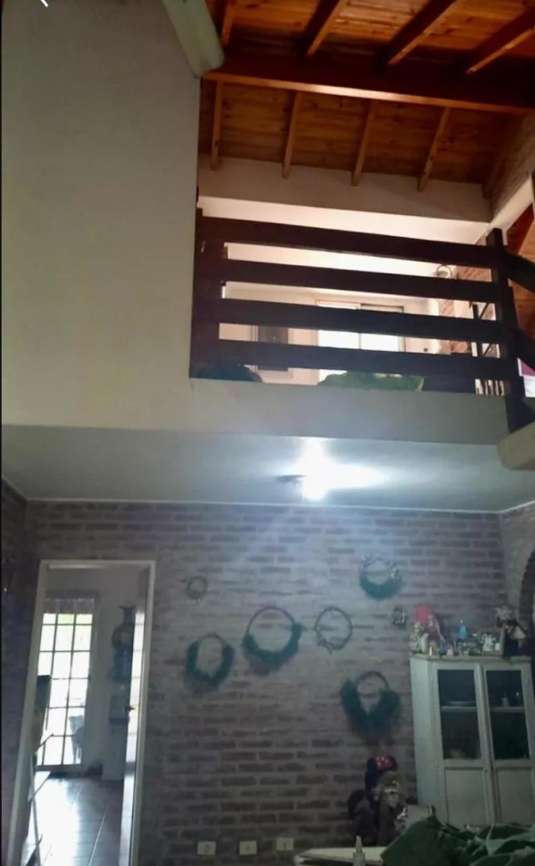 CHALET en barrio cerrado LA CASCADA