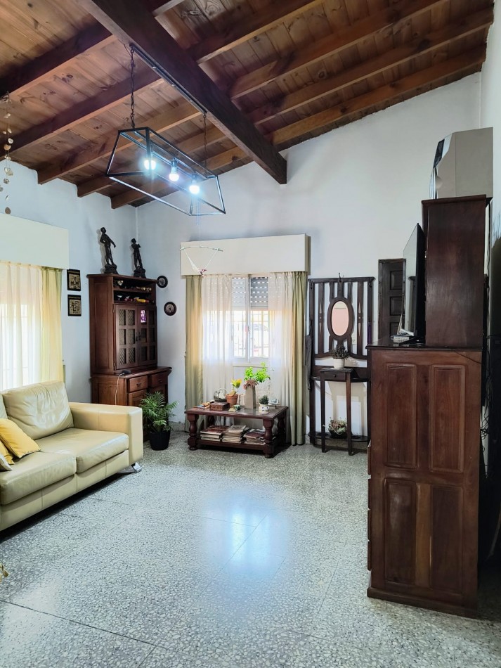 CASA EN VENTA PILAR VILLA MORRA