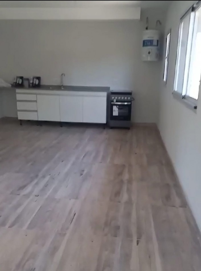 DEPARTAMENTO 2 AMBIENTES EN ALQUILER POSADAS 666