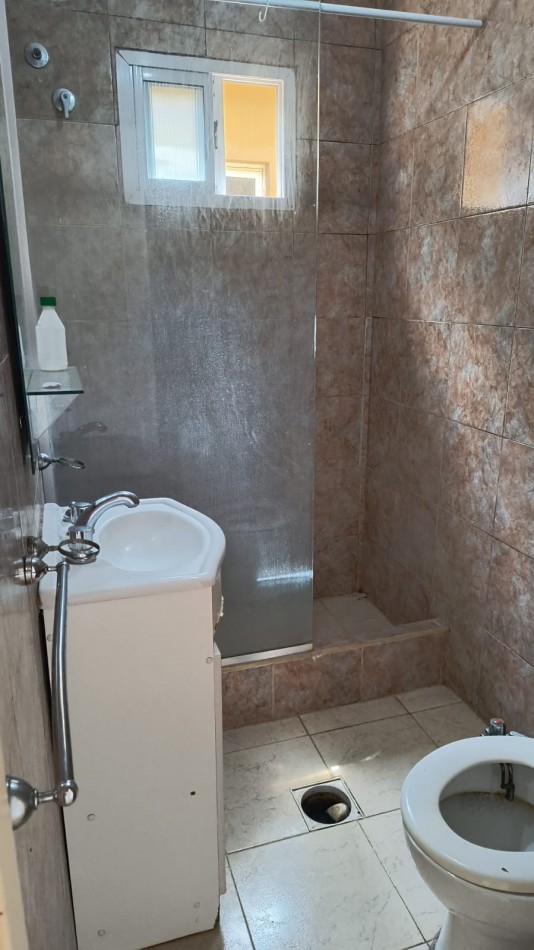 DEPARTAMENTO EN ALQUILER PIEDRA BUENA 1115 BARRIO LOS TRONCOS