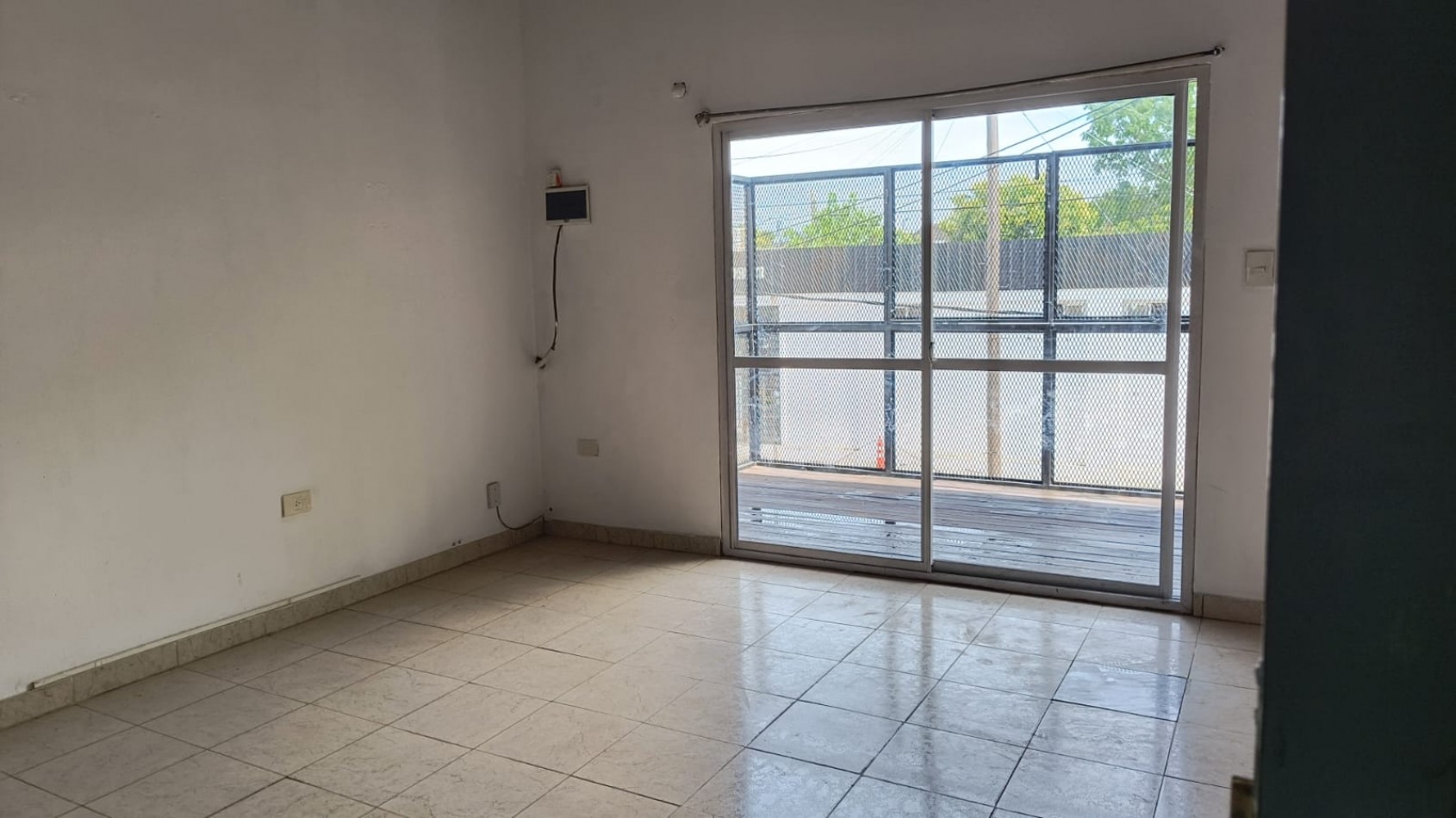 DEPARTAMENTO EN ALQUILER PIEDRA BUENA 1115 BARRIO LOS TRONCOS