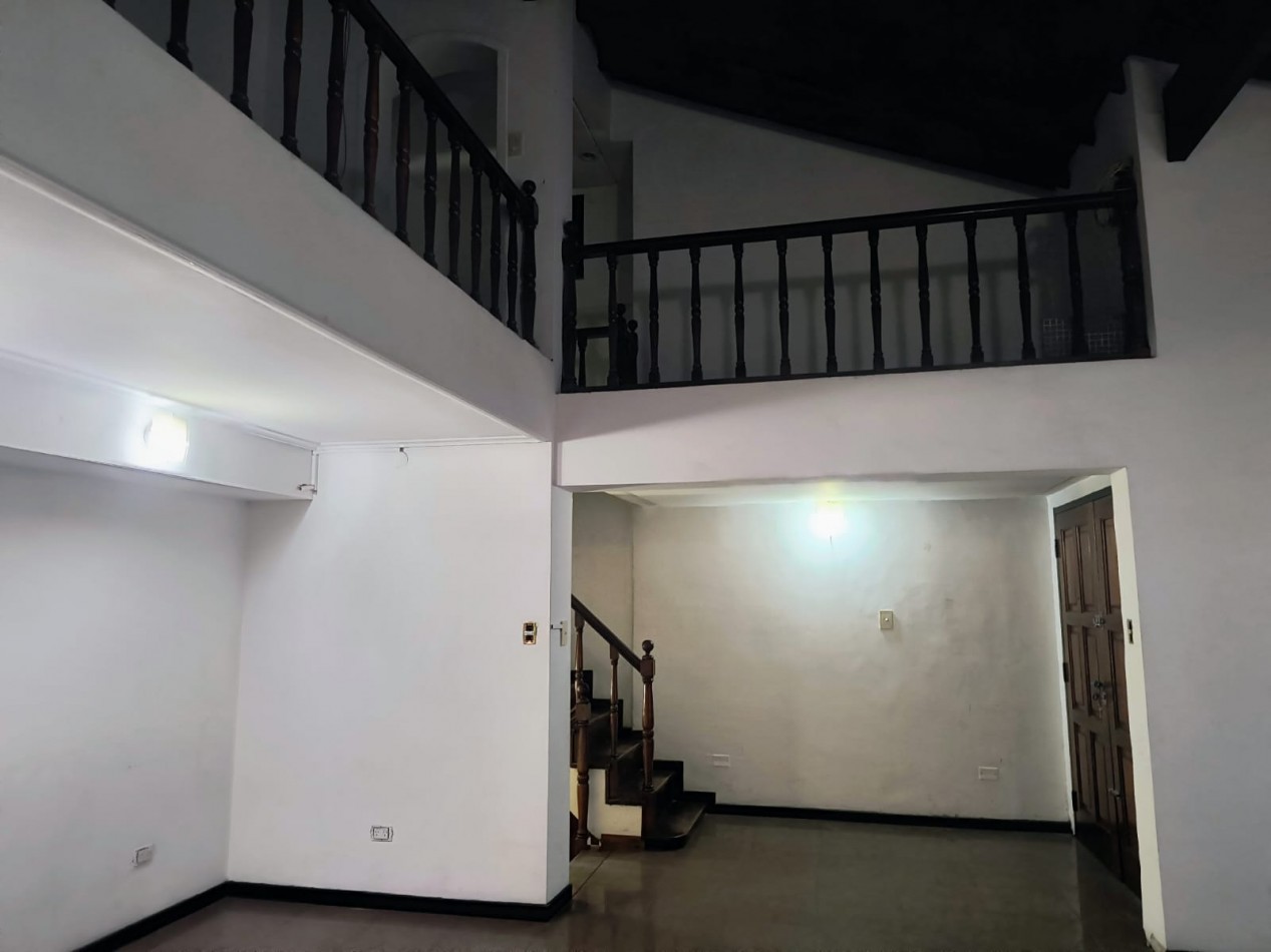 CHALET USO PROFESIONAL