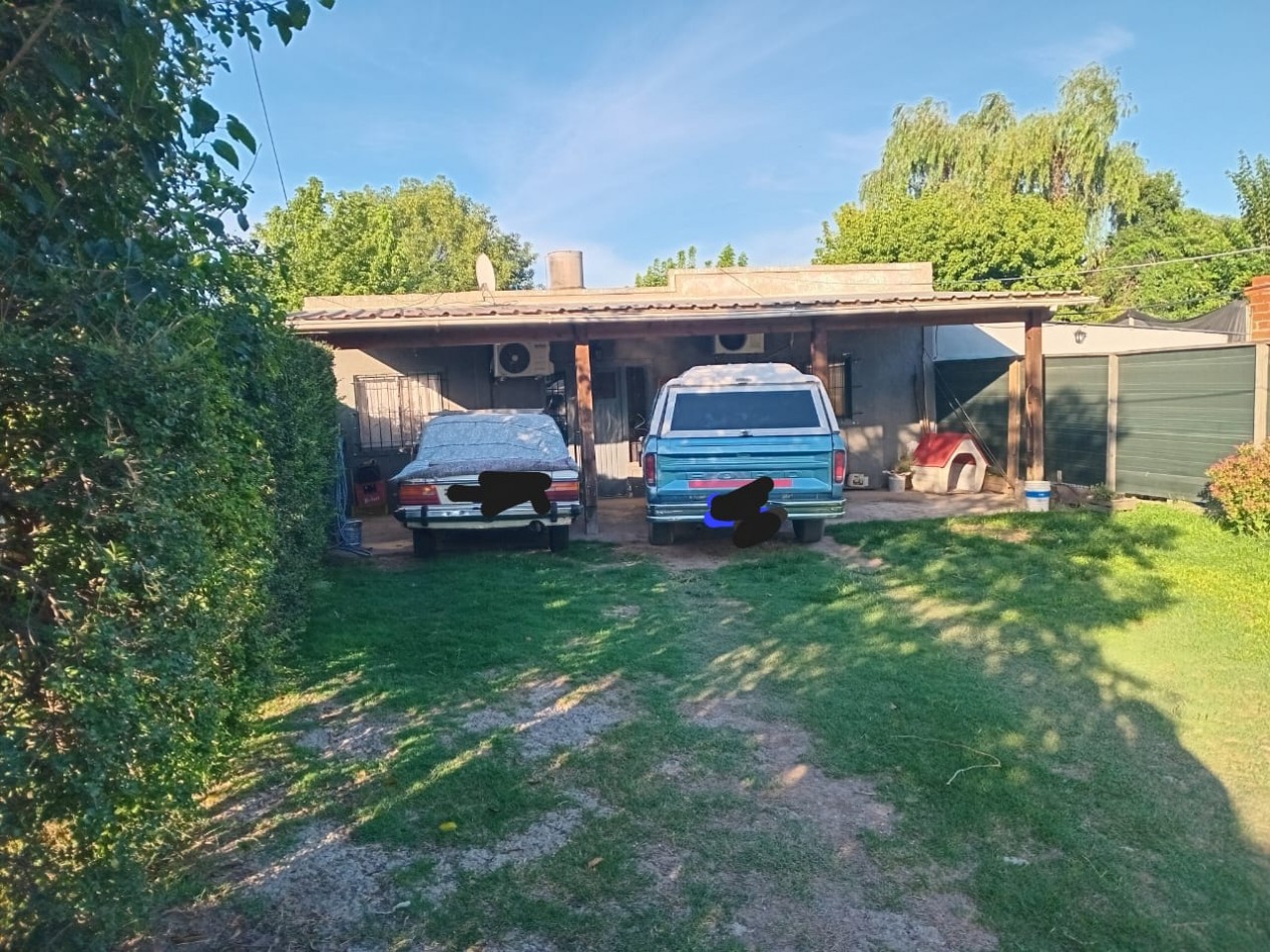 CASA EN VENTA BARRIO AGUSTONI