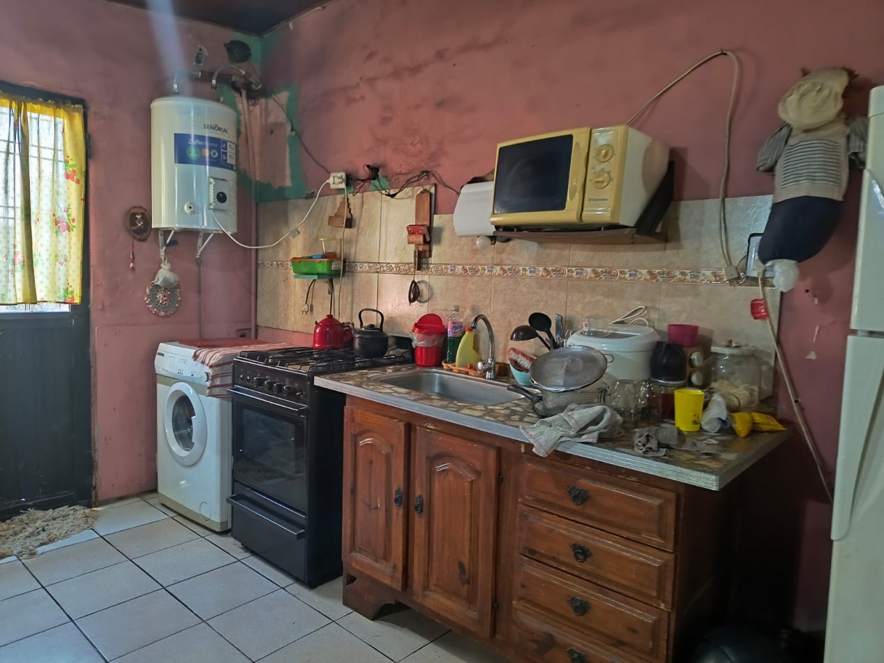 CASA EN VENTA BARRIO AGUSTONI