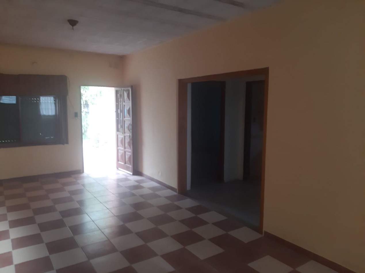 CASA A LA VENTA EN CALLE SALTA 1397 ESQUINA MISIONES