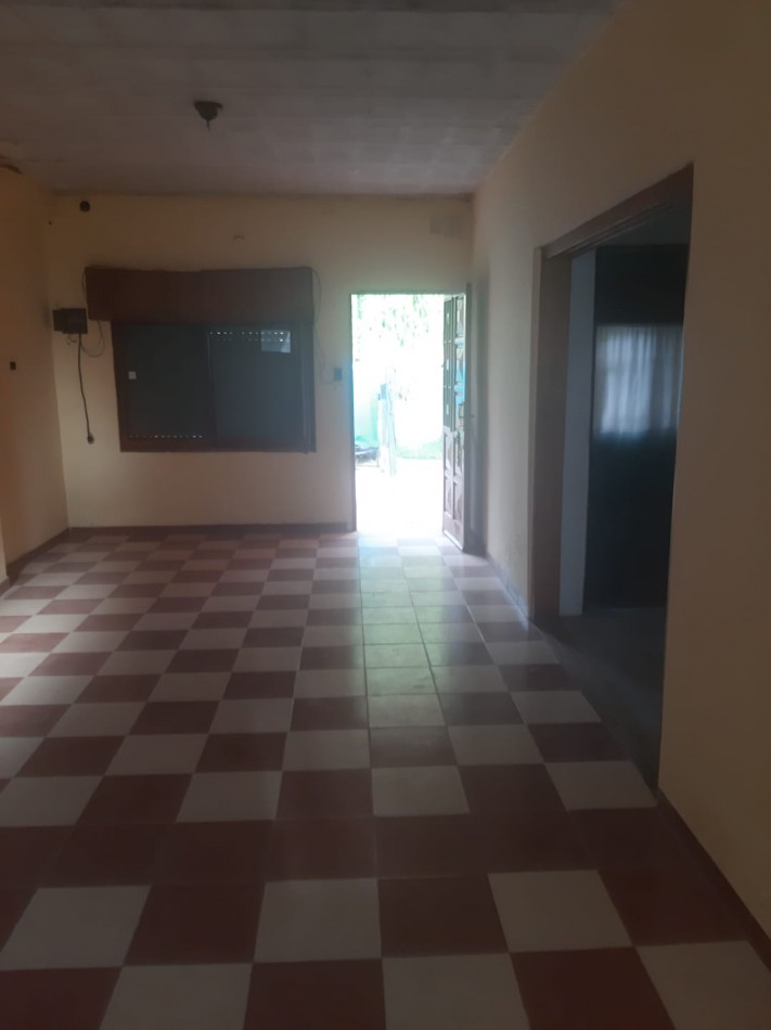 CASA A LA VENTA EN CALLE SALTA 1397 ESQUINA MISIONES