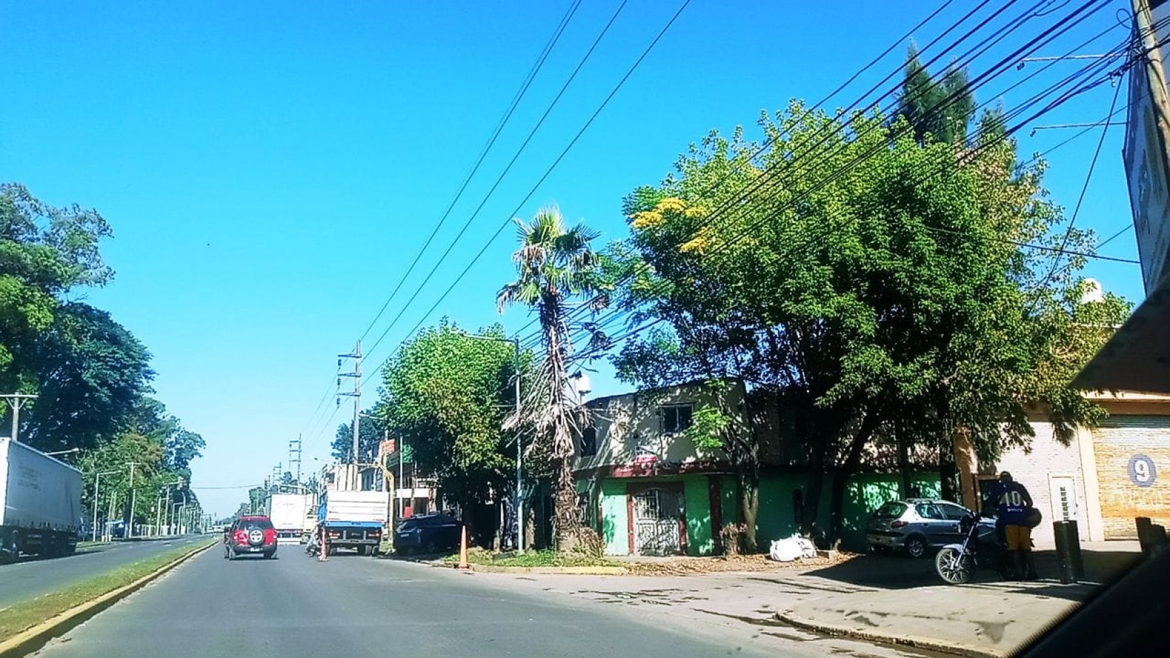 PROPIEDAD COMERCIAL